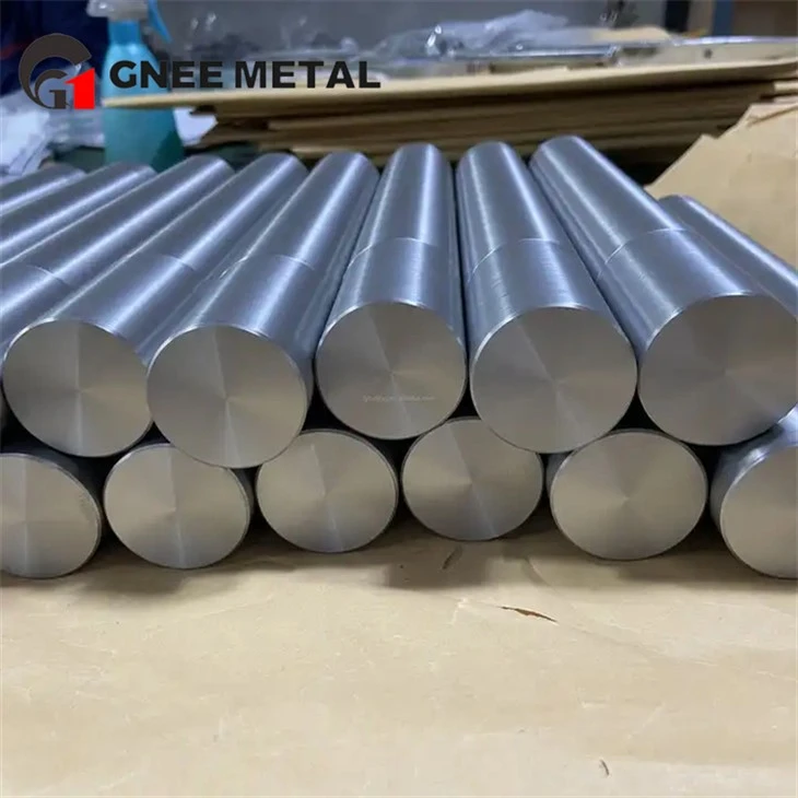 Thanh titan lớp 5